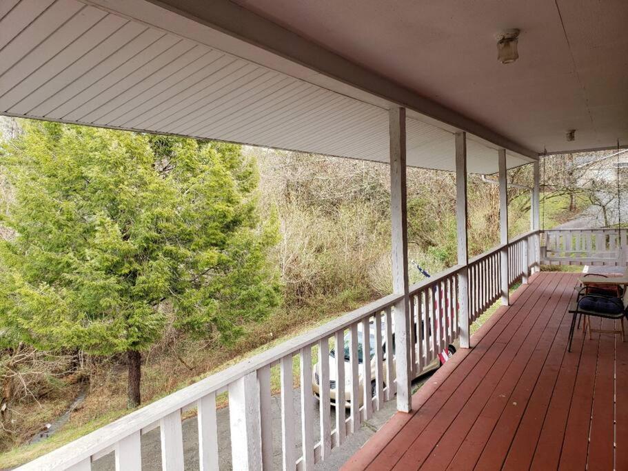 Great Smoky Country Ranch W/Balcony Suite Sevierville Exterior photo